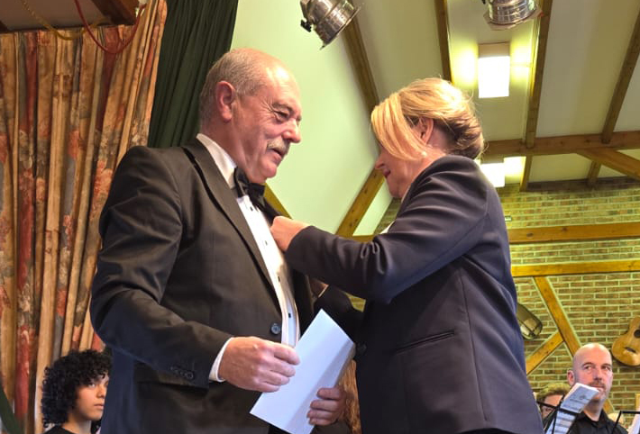 Dirigent Paul Oligschläger